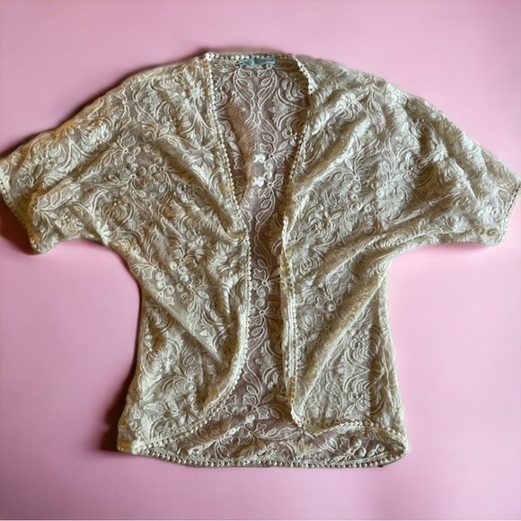 Maurices Other - Embroidered Lace Kimono